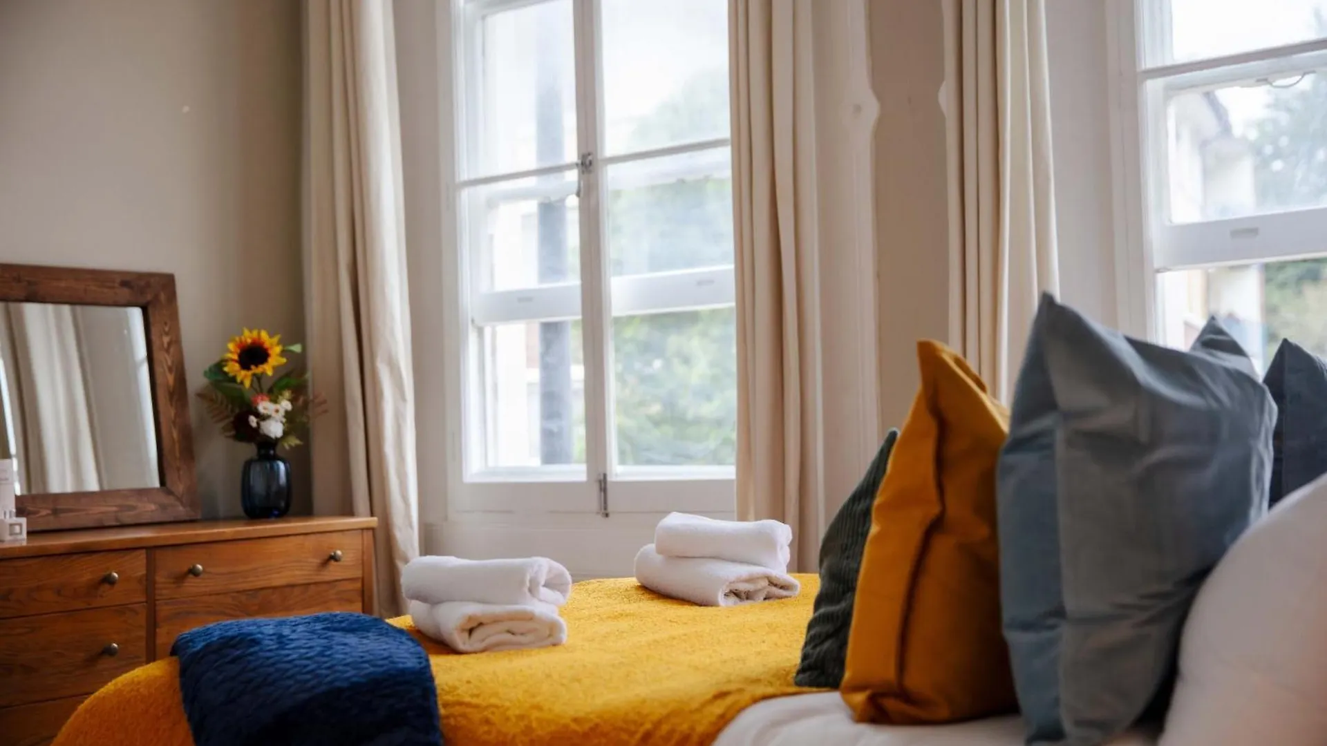 Wickes House Canary Wharf London Bed & Breakfast