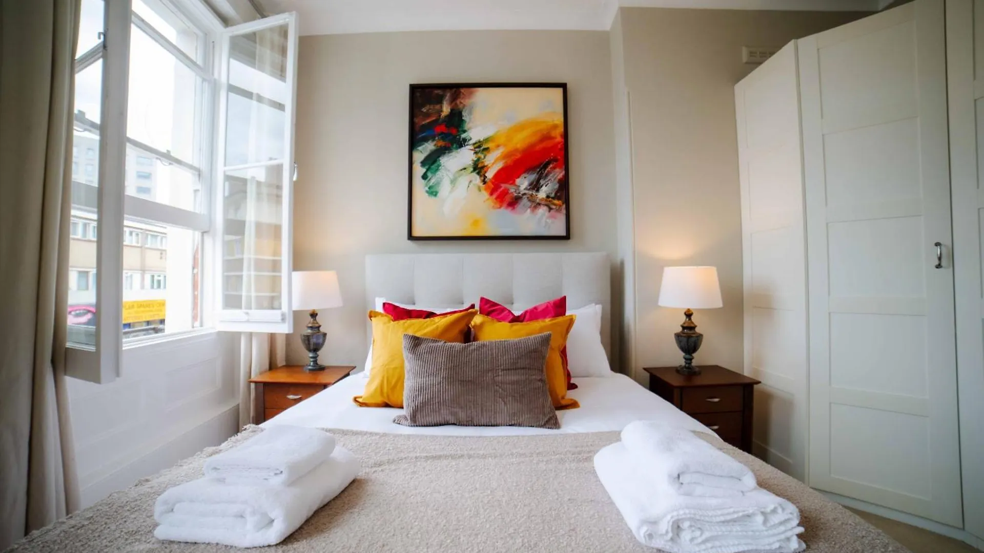 Bed & Breakfast Wickes House Canary Wharf London United Kingdom